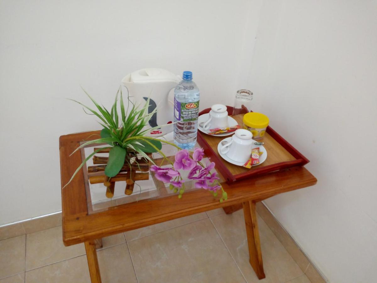 Hotel Gayan'S Udawalawe Exterior photo